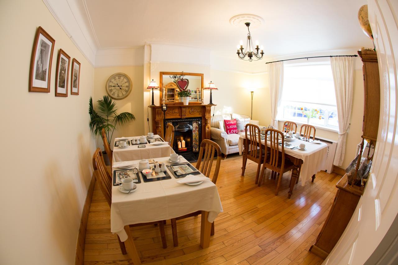 Shantalla Lodge Bed And Breakfast Santry Eksteriør bilde